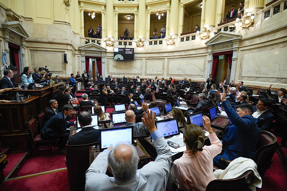 TRAS LA DETENCIÓN DE CRISTINA KIRCHNER, SE REACTIVA LA TENSIÓN EN EL SENADO