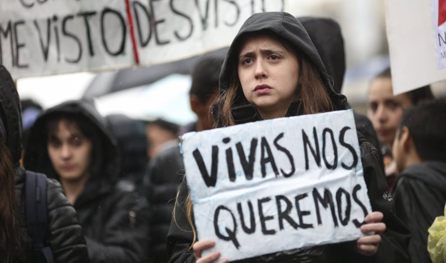 ADORNI ASEGURA QUE LOS FEMICIDIOS DISMINUYERON, PERO LAS ORGANIZACIONES DE MUJERES DESMIENTEN LA CIFRA