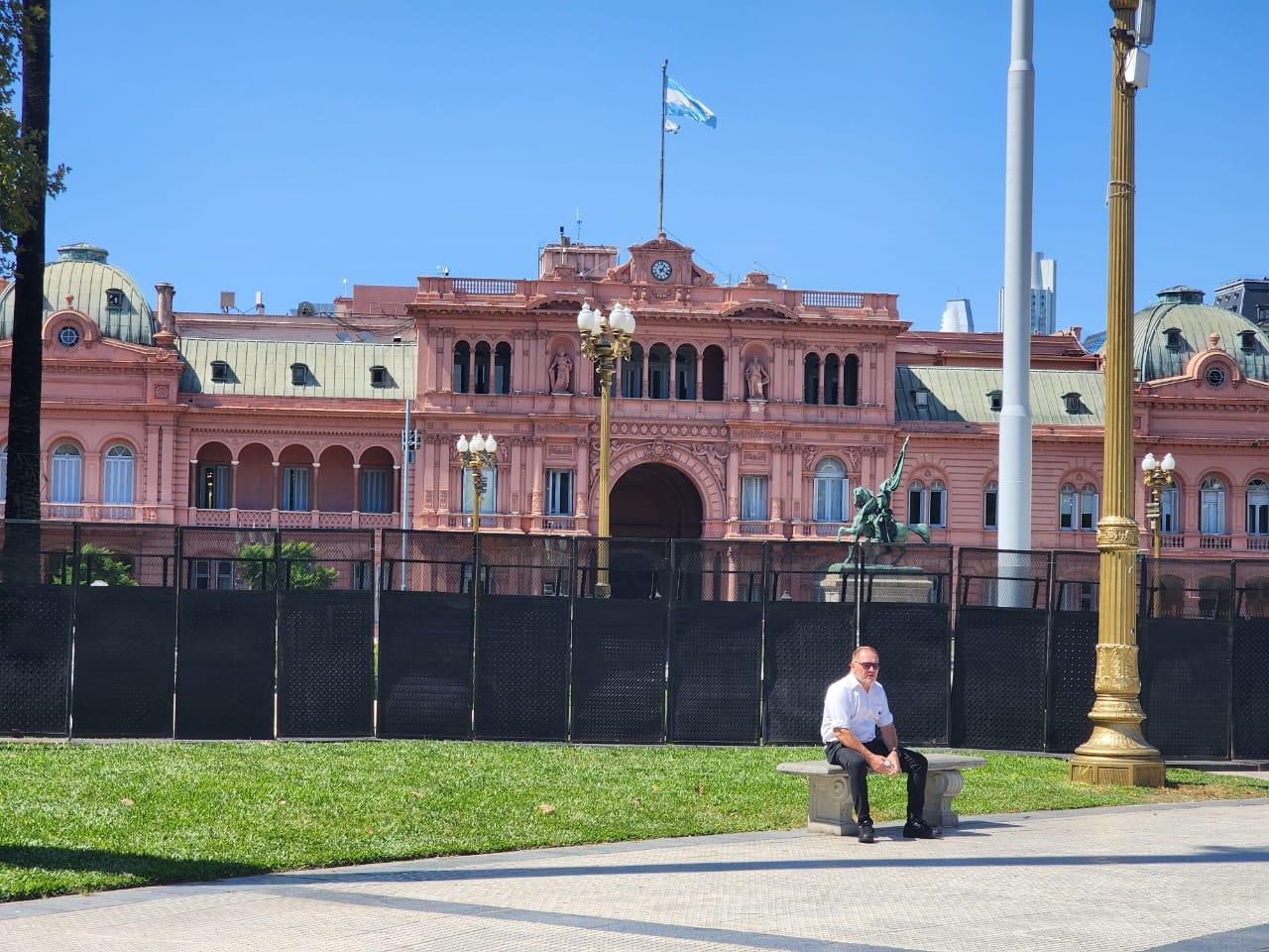 PESE A LA AMENAZA, EL GOBIERNO DESALENTÓ LA REPRESIÓN PARA CUIDAR LA IMAGEN DE MILEI