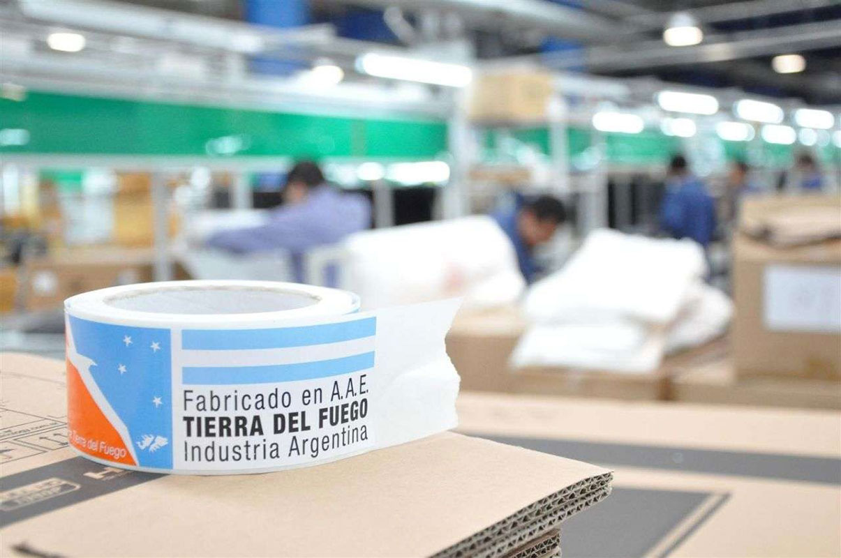 TIERRA DEL FUEGO EN DEFENSA DE LA INDUSTRIA NACIONAL: LOS TRABAJADORES CONVOCAN A UN PARO TOTAL EL 21 DE MAYO