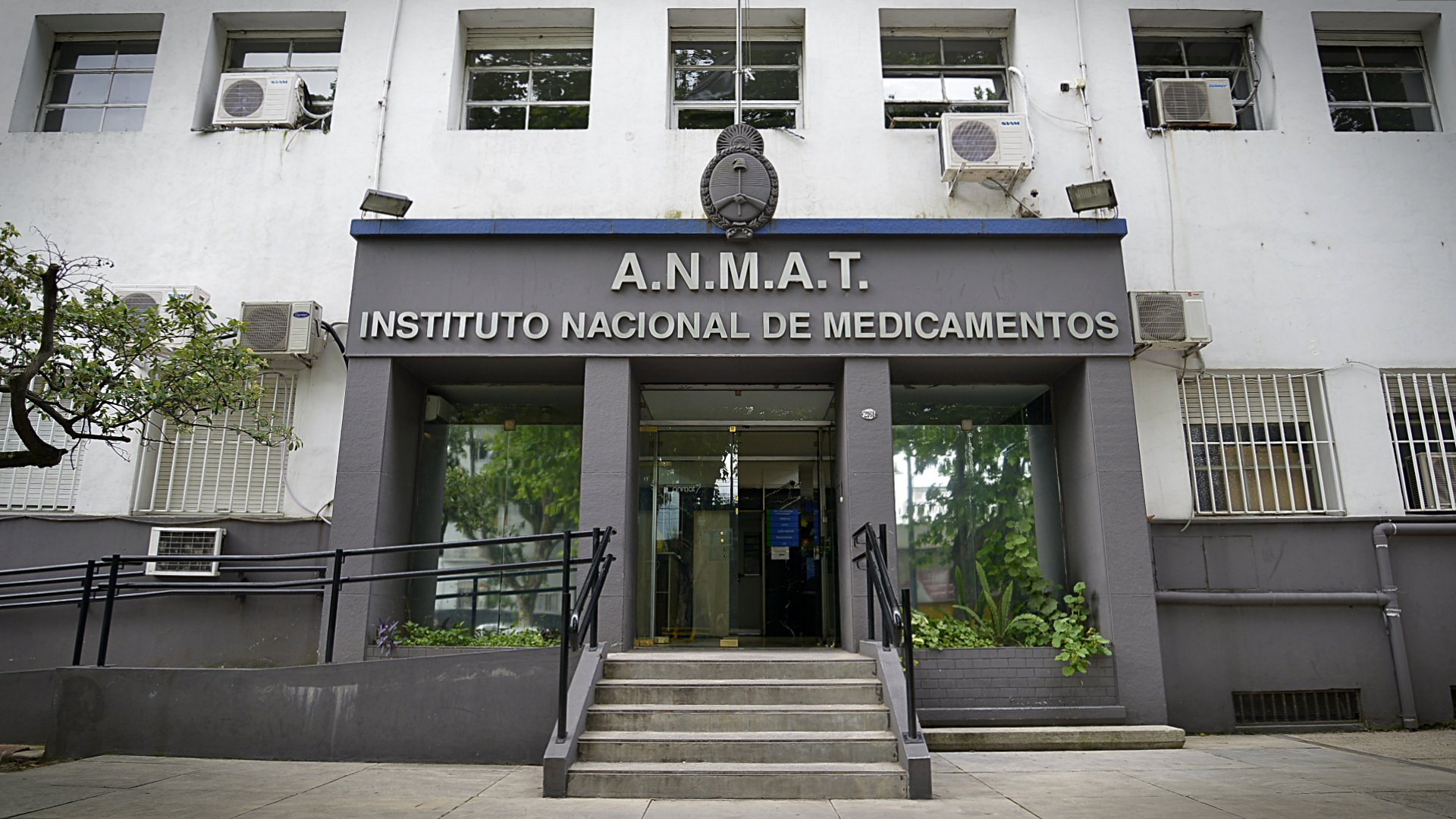 EL GOBIERNO DESREGULA LA IMPORTACIÓN DE ALIMENTOS, SIN INTERVENCIÓN DEL ANMAT