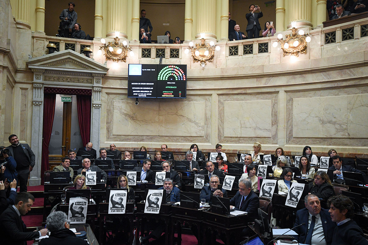 FUERTE REVÉS AL GOBIERNO: EL SENADO APROBÓ EL AUMENTO JUBILATORIO, EL INCREMENTO DEL BONO Y LA EMERGENCIA EN DISCAPACIDAD