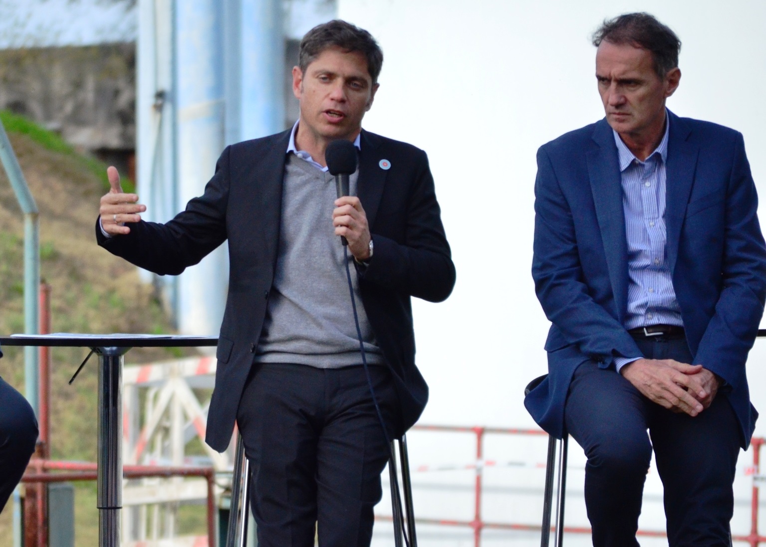 OBRAS NACIONALES PARALIZADAS: KICILLOF BUSCA DECLARAR LA EMERGENCIA EN LA PROVINCIA
