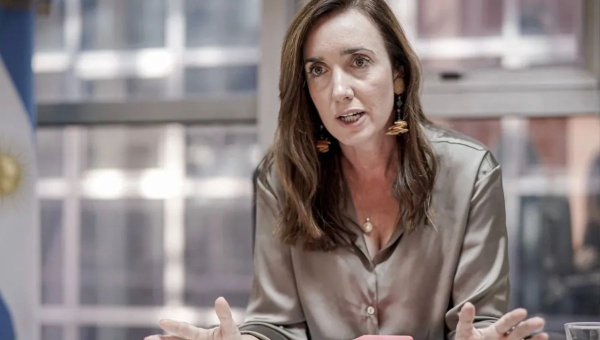 VILLARRUEL PRESENTA DENUNCIA PENAL CONTRA EL DIRECTOR DE LA DERECHA DIARIO