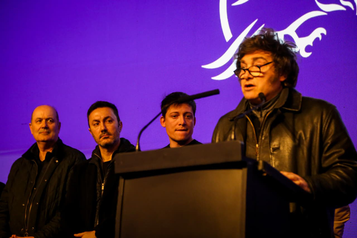 GOBIERNO DE MILEI: MESA POLÍTICA SIN RENOVACIÓN TRAS LA DERROTA ELECTORAL