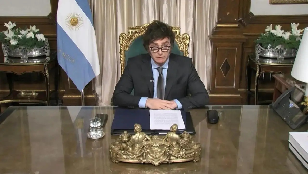 CADENA NACIONAL HOY: MILEI PRESENTA EL PRESUPUESTO 2026