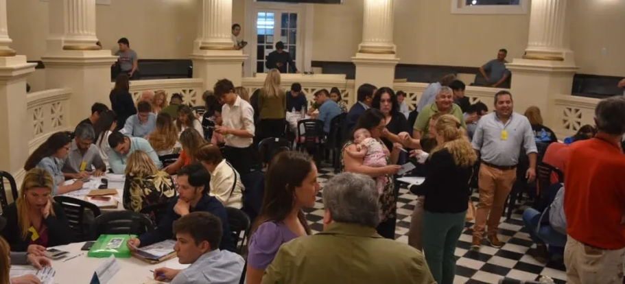 ESCRUTINIO DEFINITIVO: LLA SE IMPUSO POR MENOS DE 30 MIL VOTOS EN BUENOS AIRES