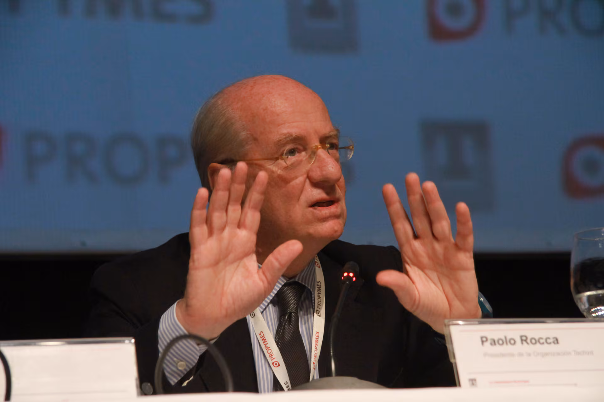 MILEI ACUSÓ A PAOLO ROCCA DE INTENTAR DESESTABILIZAR A SU GOBIERNO TRAS LA DISPUTA POR EL GASODUCTO