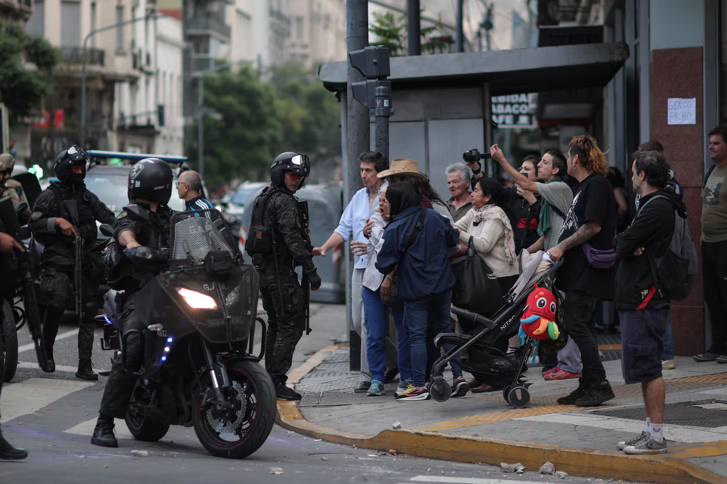 LA REPRESIÓN A LA PROTESTA SOCIAL SE DUPLICÓ EN UN AÑO Y DEJÓ MÁS DE 1.300 PERSONAS HERIDAS