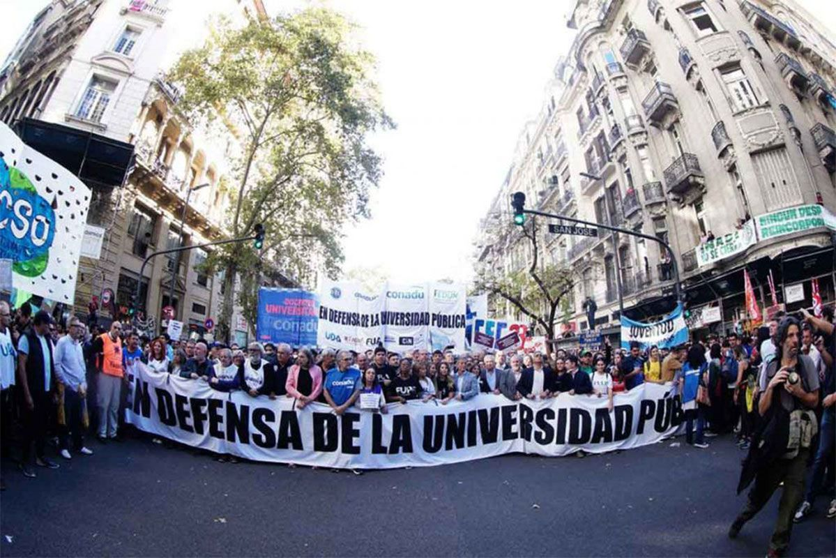 POR SALARIOS Y PRESUPUESTO EN CRISIS, DOCENTES UNIVERSITARIOS PARARÁN UNA SEMANA Y PODRÍA EXTENDERSE
