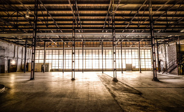 ELECTROLUX DEJA DE FABRICAR HELADERAS EN ROSARIO Y RECORTA 100 PUESTOS DE TRABAJO