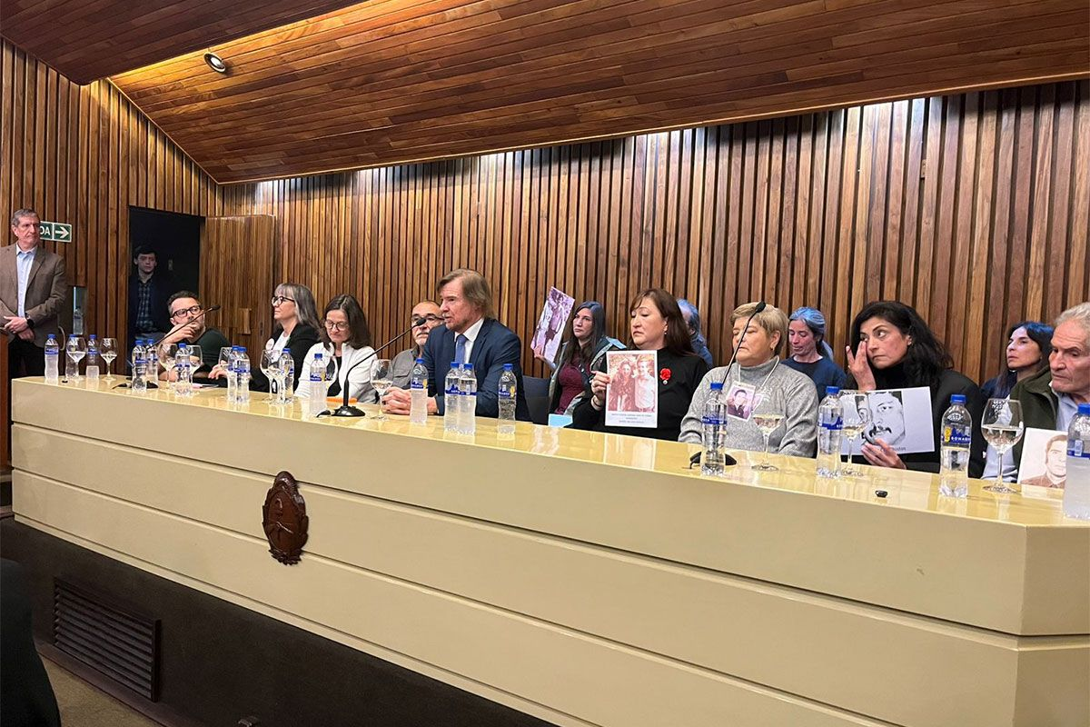 IDENTIFICARON A 17 DESAPARECIDOS HALLADOS EN FOSAS CERCA DE LA PERLA