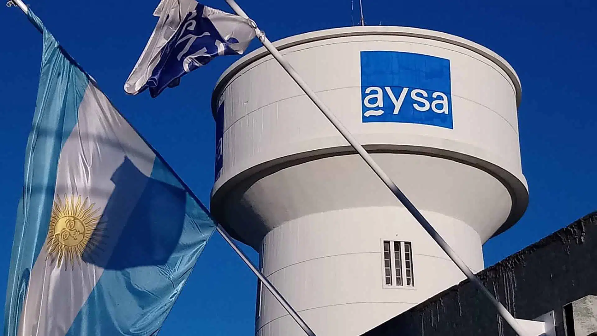 EL GOBIERNO AVANZA CON LA PRIVATIZACIÓN DE AYSA Y PONDRÁ EN VENTA EL 90% DE LA EMPRESA