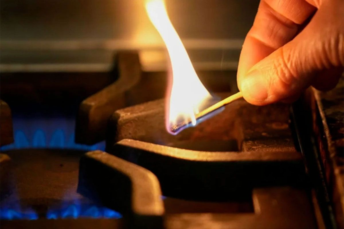 TARIFAZOS EN PLENA OLA POLAR: LA LUZ Y EL GAS YA ABSORBEN HASTA EL 8% DE LOS INGRESOS DE LOS HOGARES MÁS VULNERABLES
