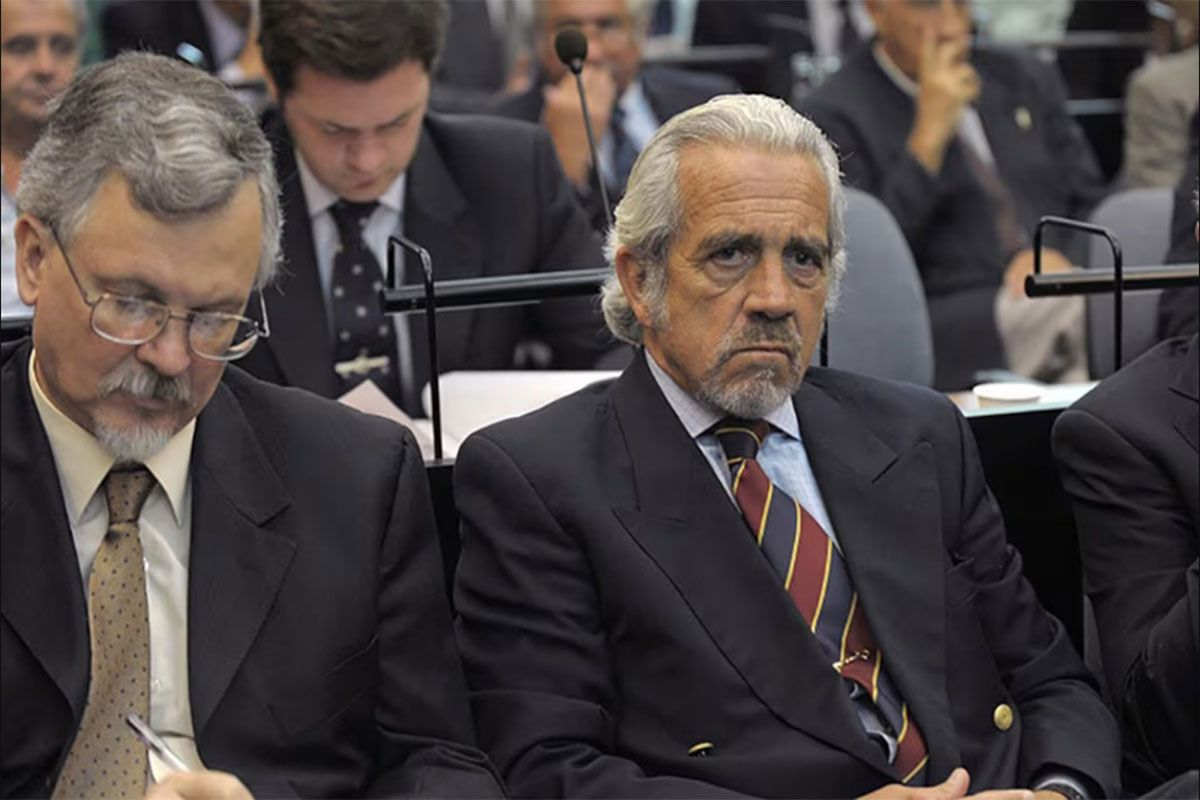 EL GOBIERNO TRANSFIRIÓ MÁS DE UN BILLÓN DE PESOS A UNA MUTUAL MILITAR QUE HOMENAJEÓ A REPRESORES