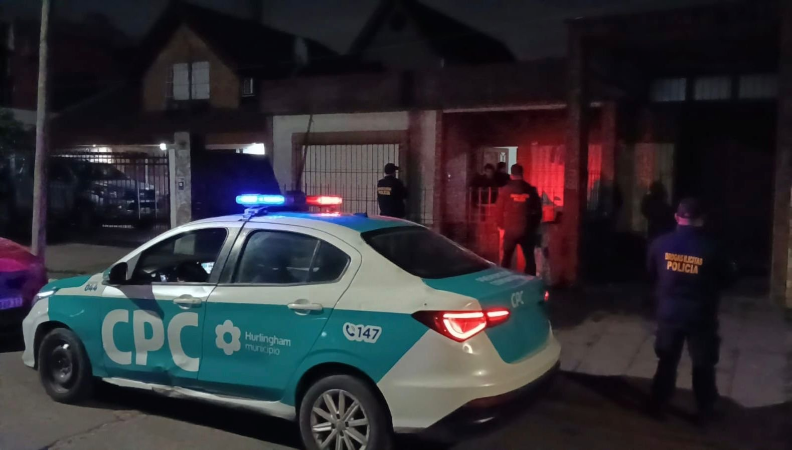 LA POLICÍA DE HURLINGHAM REALIZÓ TRES OPERATIVOS POR NARCOMENUDEO EN LOS BARRIOS EL PORVENIR, NEWBERY Y ROCA