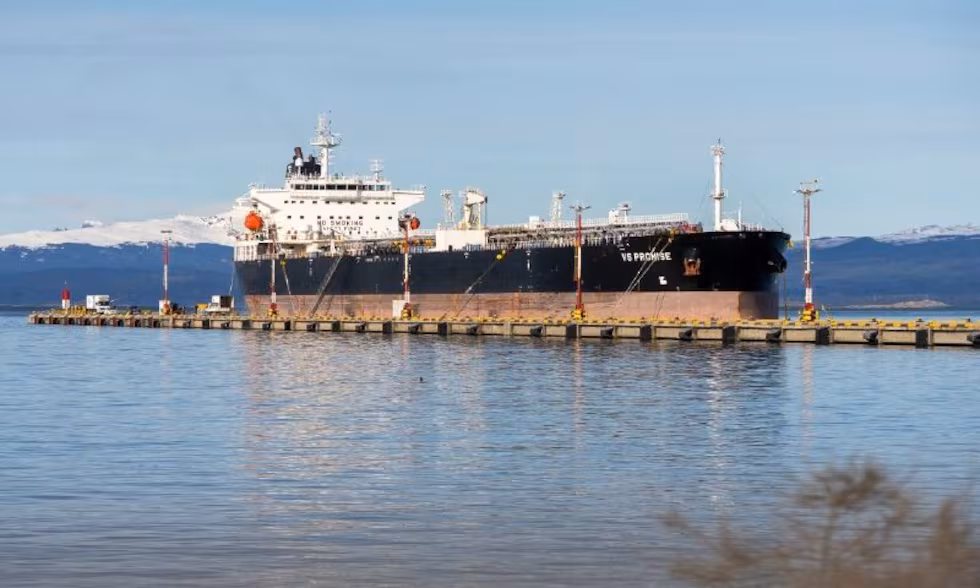 TIERRA DEL FUEGO: REPUDIÓ EL INGRESO DE UN BUQUE BRITÁNICO AL PUERTO DE USHUAIA INTERVENIDO POR NACIÓN