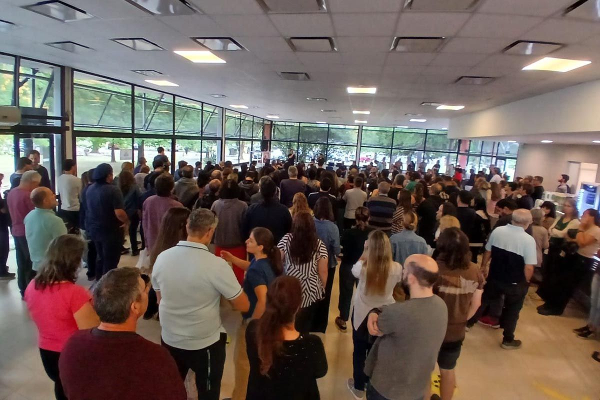 DESDE LA ASUNCIÓN DE MILEI SE PERDIERON MÁS DE 71 MIL EMPLEOS EN EL SECTOR PÚBLICO