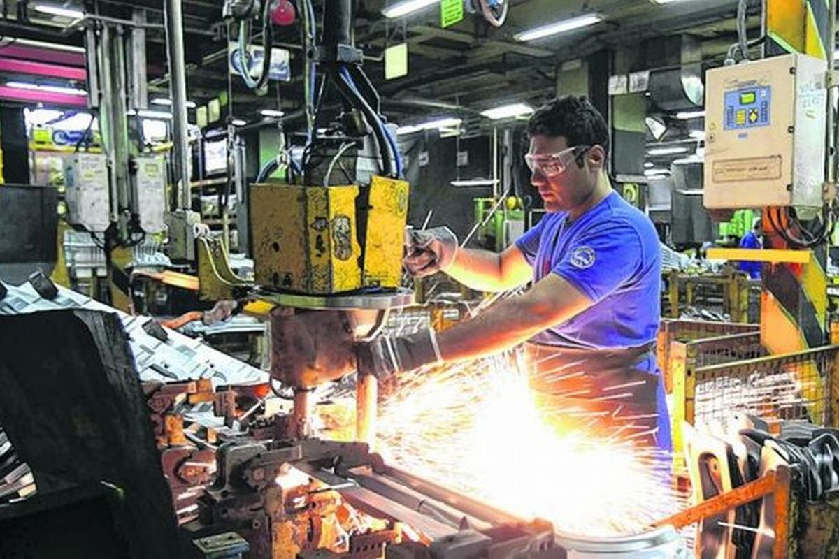 EN LA ARGENTINA DE MILEI, EL 45% DE LOS TRABAJADORES NO TIENE APORTES JUBILATORIOS NI DERECHOS LABORALES