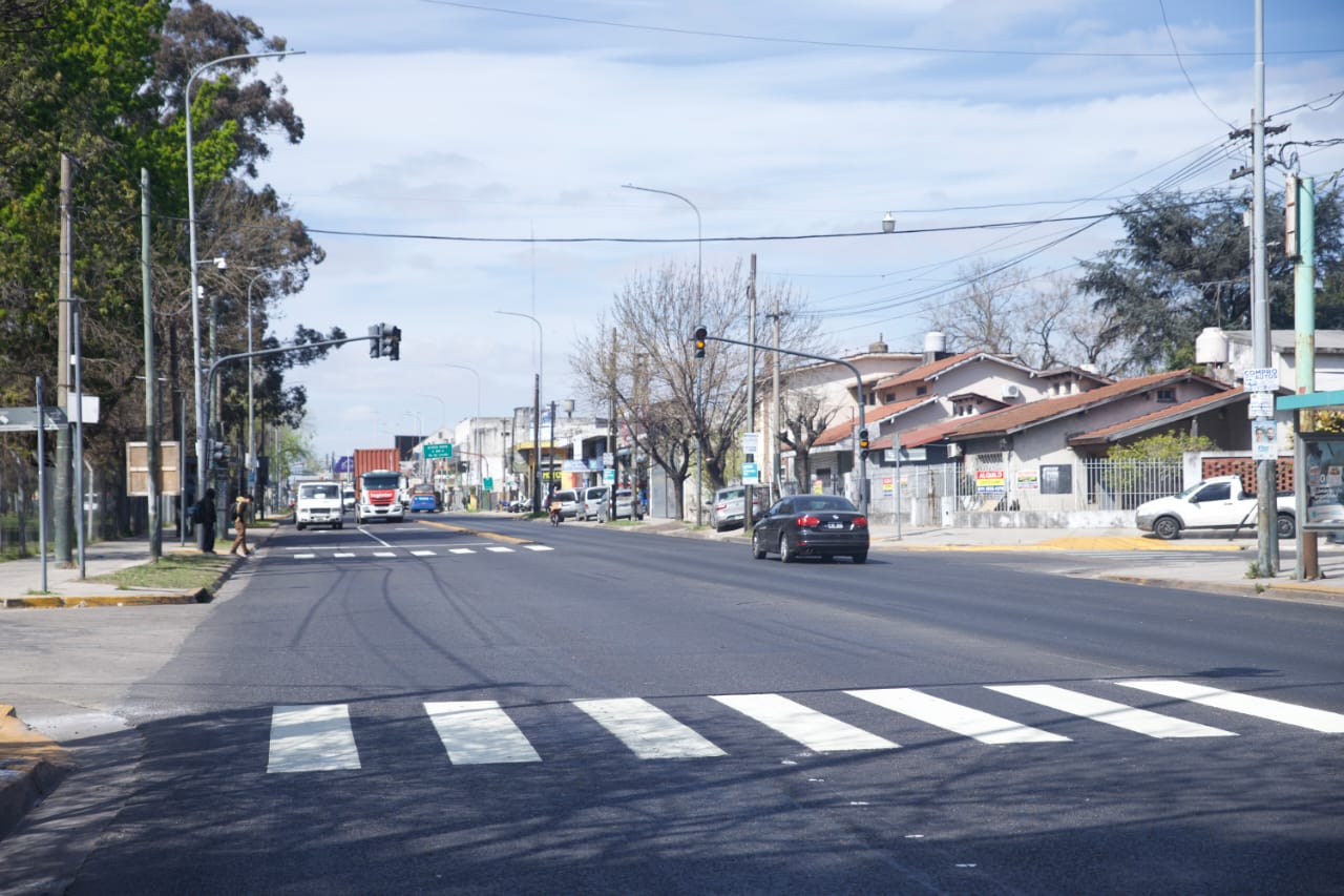 TRABAJO TERMINADO: SELCI ANUNCIÓ LA CONCLUSIÓN DE LA REPAVIMENTACIÓN DE VERGARA, UNA OBRA CLAVE PARA HURLINGHAM