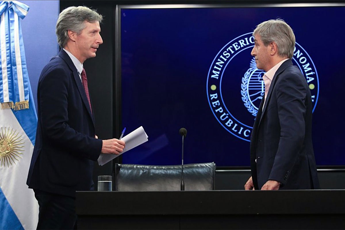 PIDIERON LA DETENCIÓN DE CAPUTO Y BAUSILI POR PRESUNTAS IRREGULARIDADES CON EL ORO DEL BANCO CENTRAL